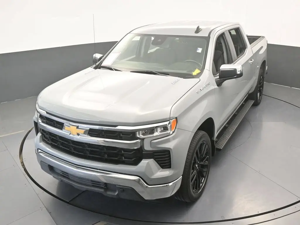 2024 Chevrolet Silverado - $37,981
