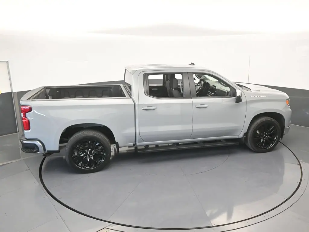 2024 Chevrolet Silverado - $37,981