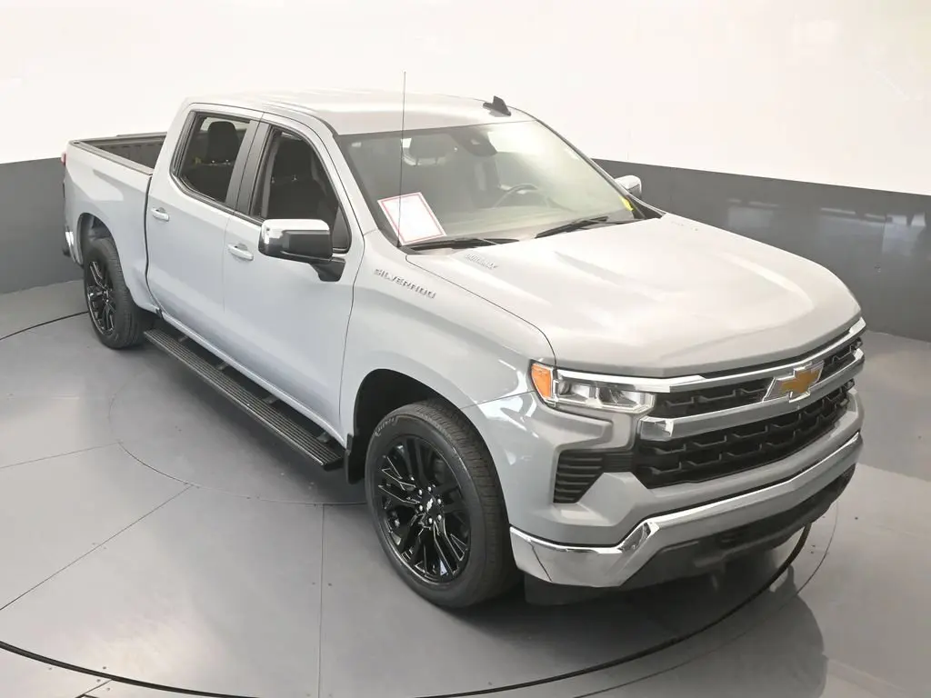 2024 Chevrolet Silverado - $37,981
