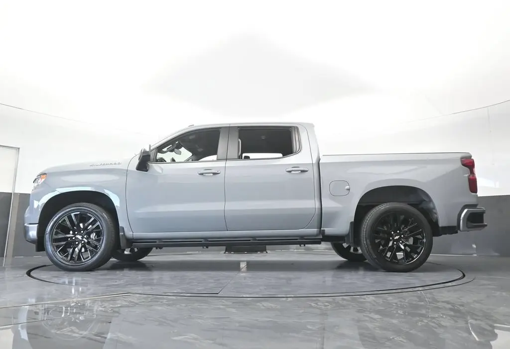 2024 Chevrolet Silverado - $37,981