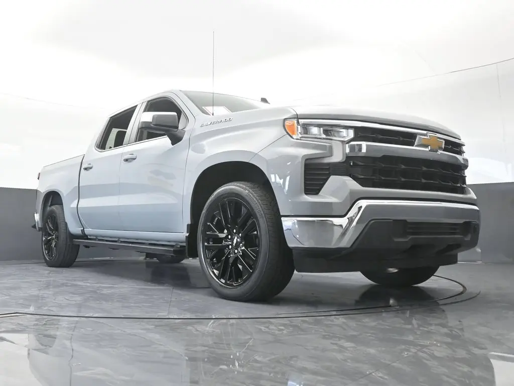 2024 Chevrolet Silverado - $37,981