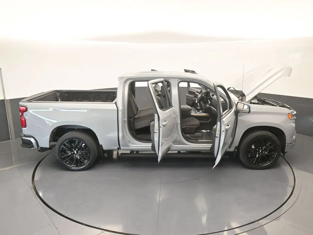 2024 Chevrolet Silverado - $37,981
