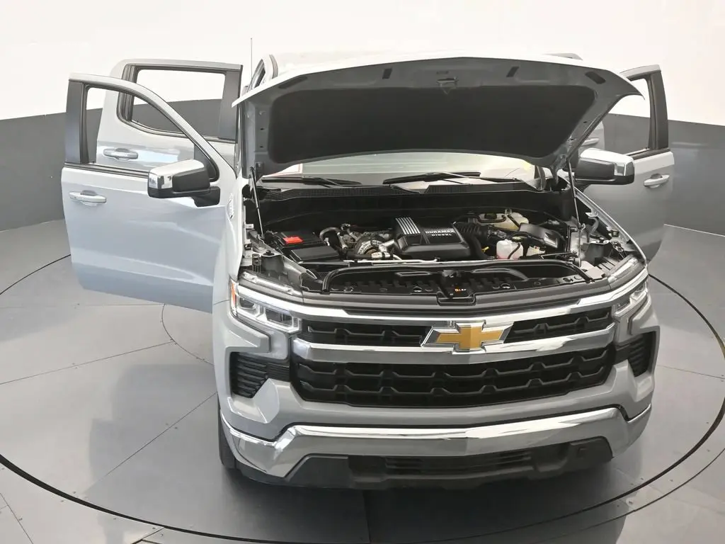 2024 Chevrolet Silverado - $37,981