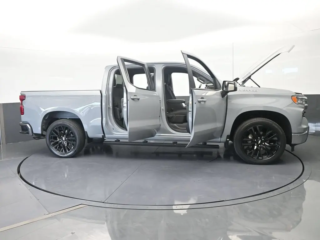 2024 Chevrolet Silverado - $37,981
