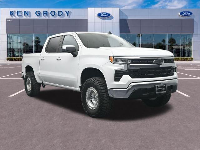 2023 Chevrolet Silverado - $42,685