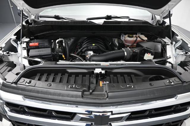 2023 Chevrolet Silverado - $42,685