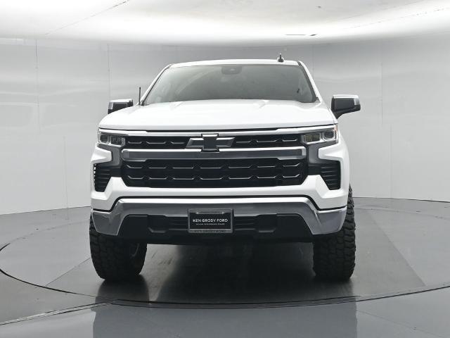 2023 Chevrolet Silverado - $42,685