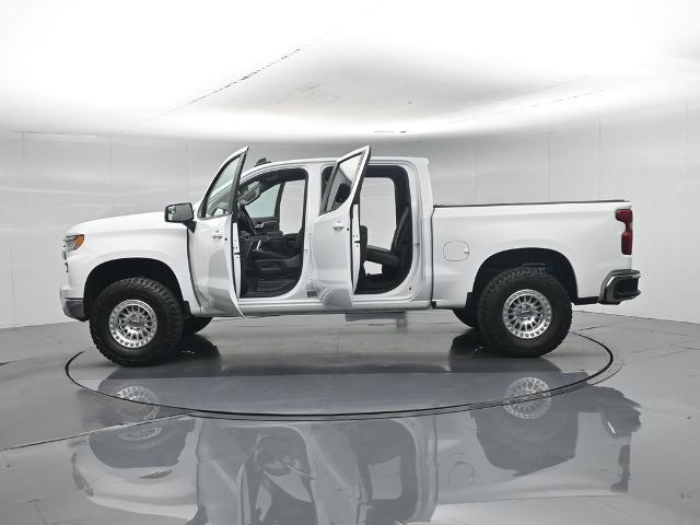 2023 Chevrolet Silverado - $42,685