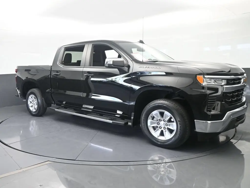 2024 Chevrolet Silverado - $34,991