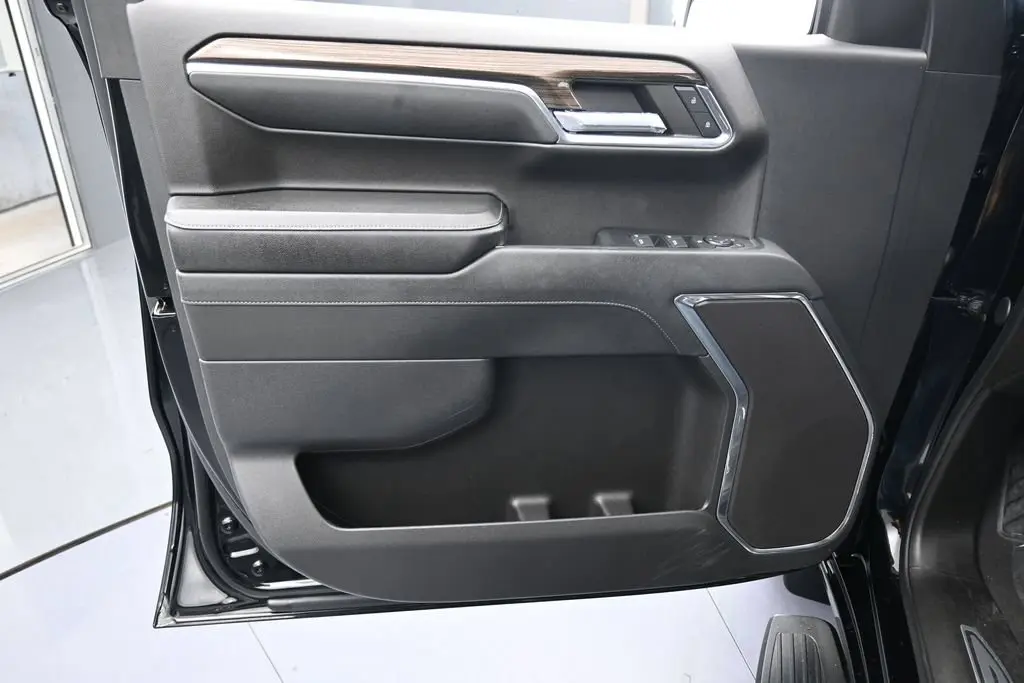 2024 Chevrolet Silverado - $34,991