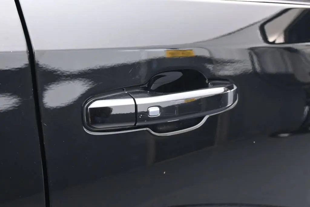 2024 Chevrolet Silverado - $34,991