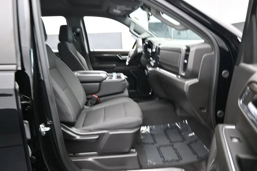 2024 Chevrolet Silverado - $34,991
