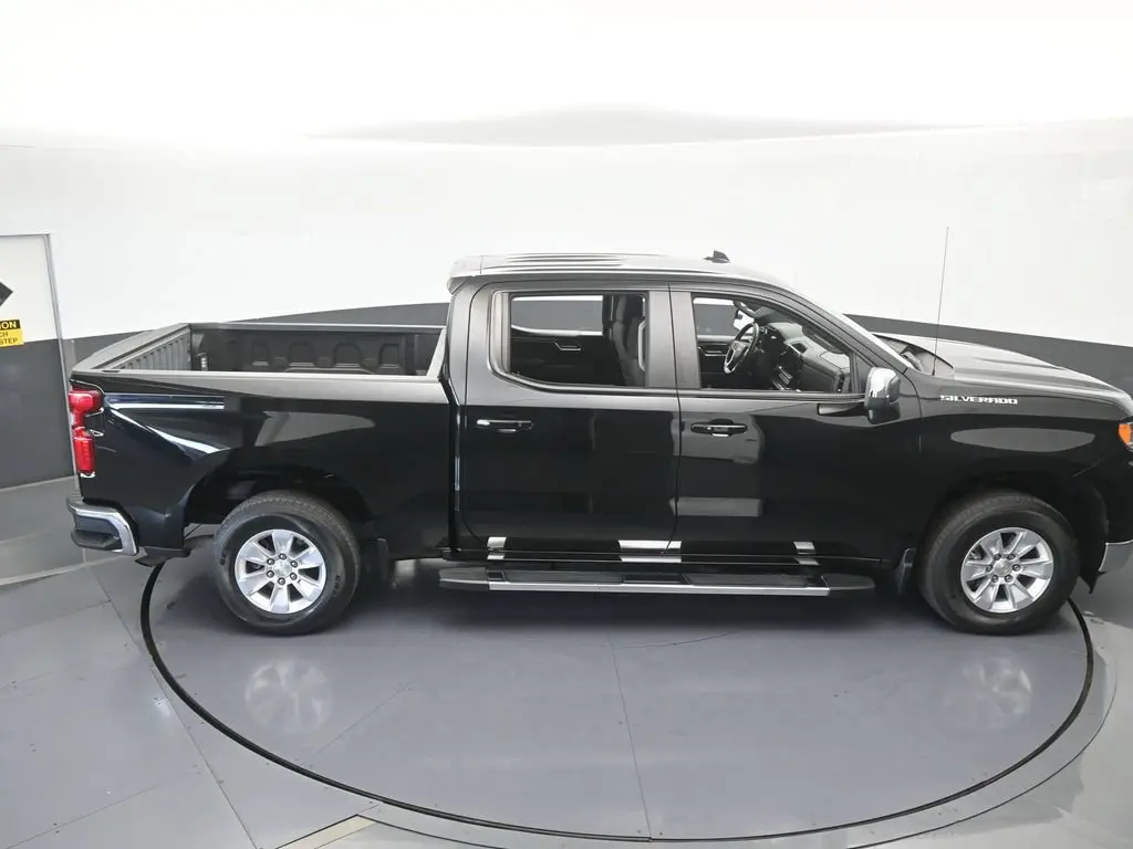 2024 Chevrolet Silverado - $34,991