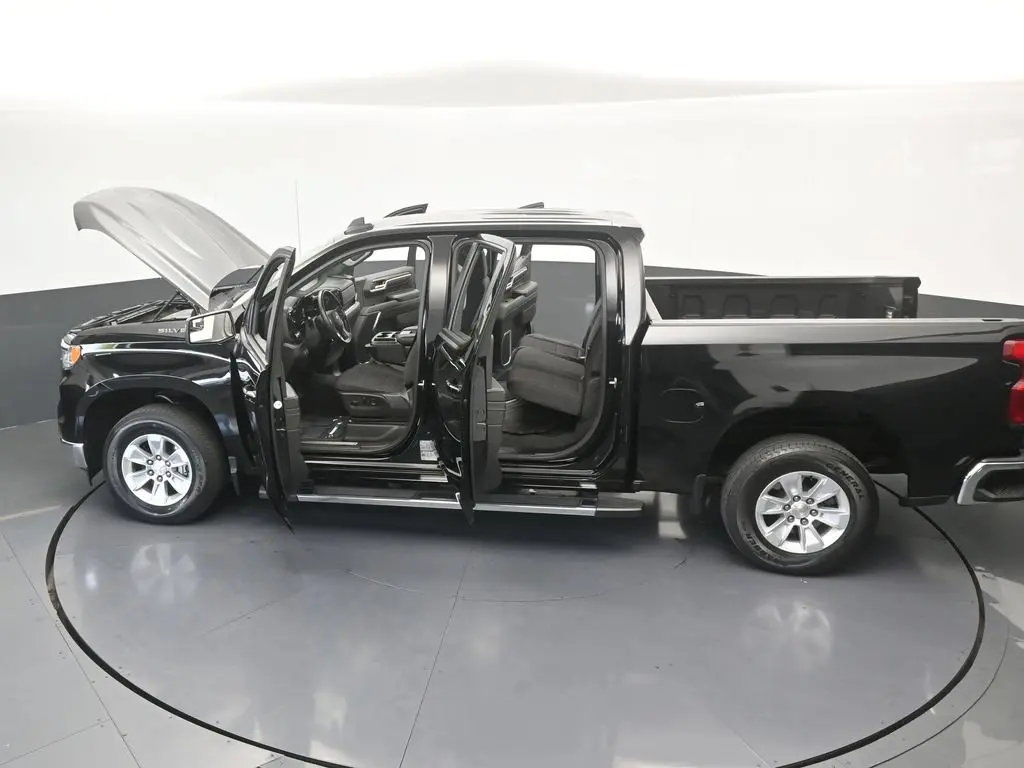 2024 Chevrolet Silverado - $34,991