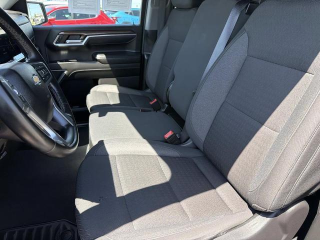 2025 Chevrolet Silverado - $32,985