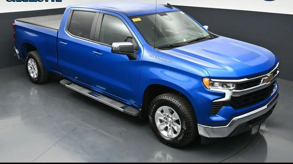 2023 Chevrolet Silverado 1500 LT