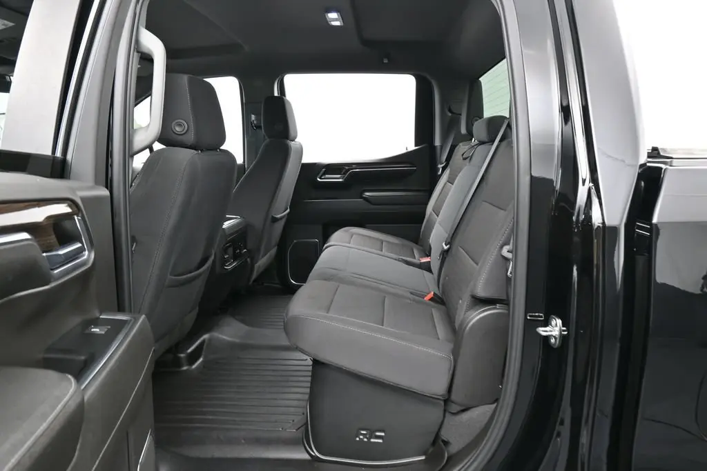 2024 Chevrolet Silverado - $35,891