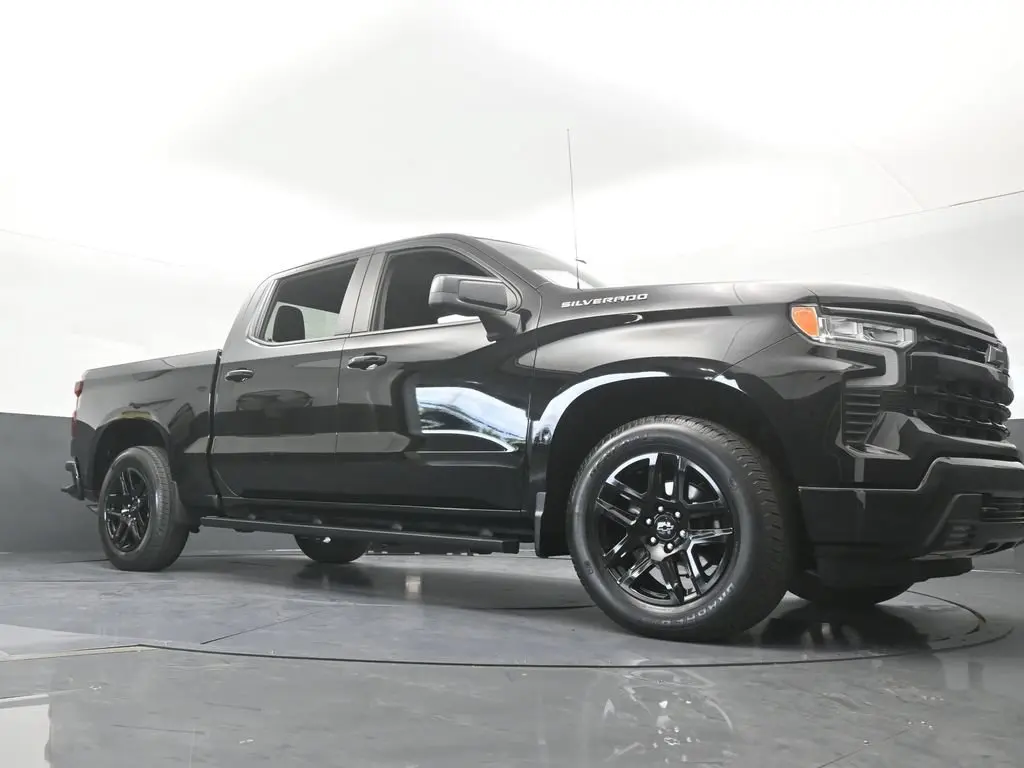2024 Chevrolet Silverado - $35,891