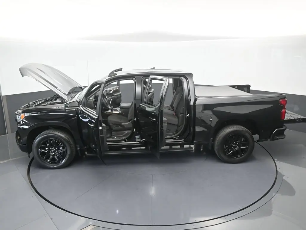 2024 Chevrolet Silverado - $35,891