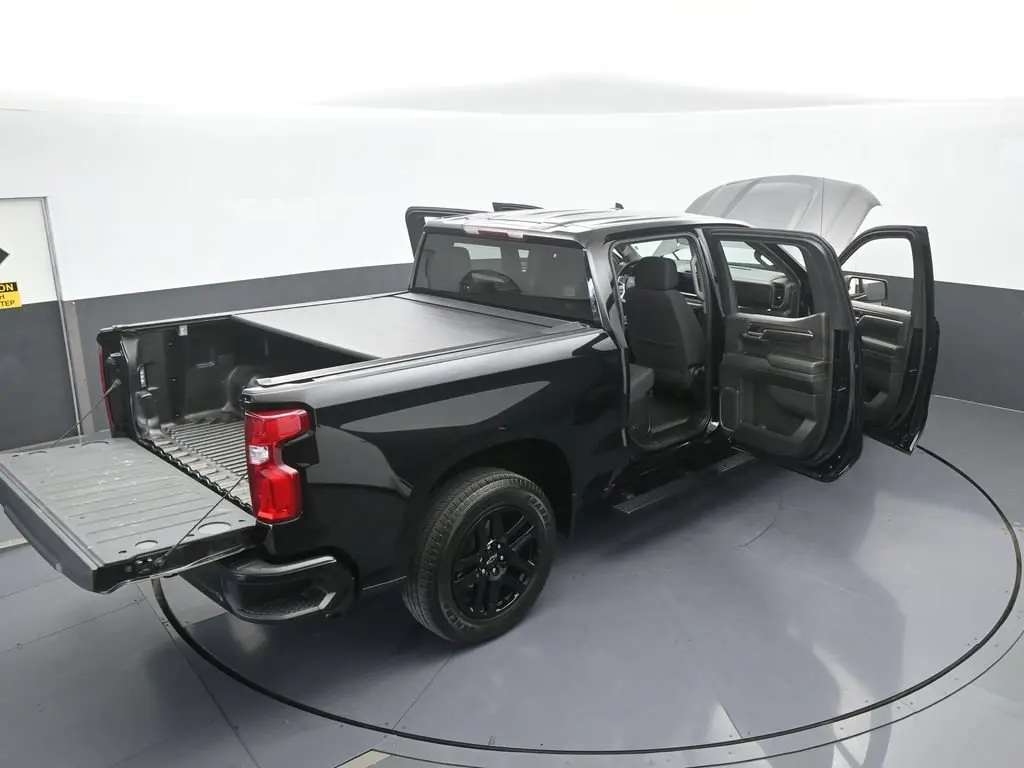 2024 Chevrolet Silverado - $35,891