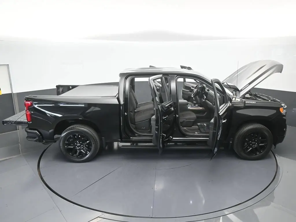 2024 Chevrolet Silverado - $35,891