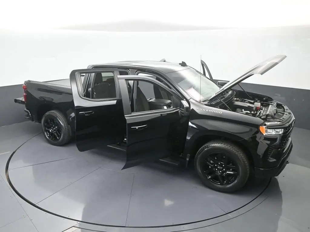 2024 Chevrolet Silverado - $35,891