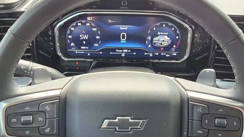 2025 Chevrolet Silverado 1500 RST