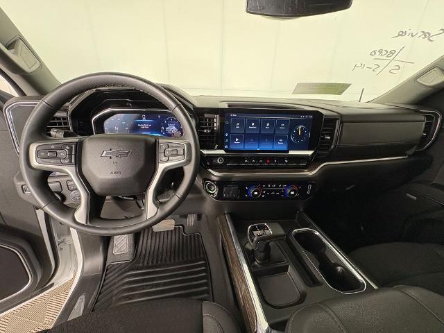 2025 Chevrolet Silverado - $42,500