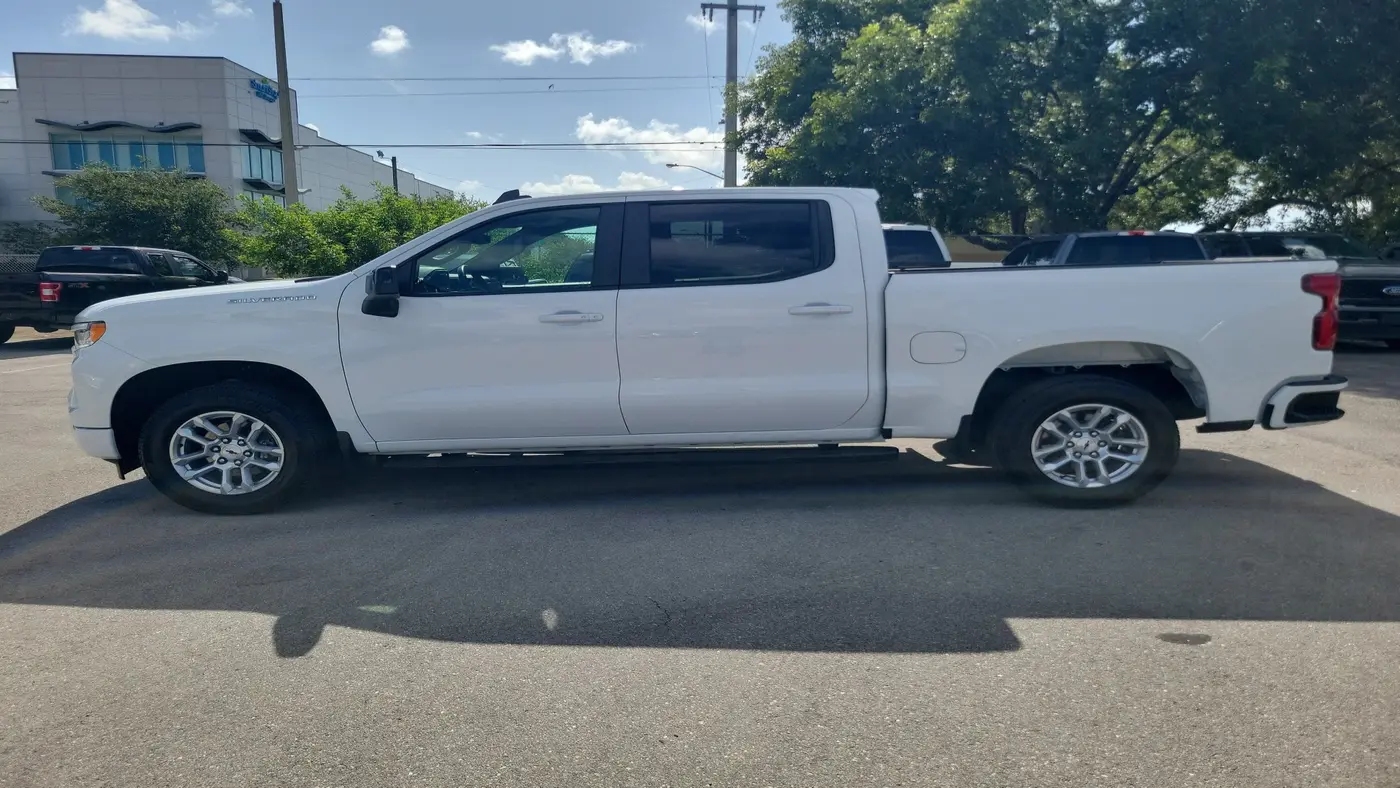 2024 Chevrolet Silverado - $34,990