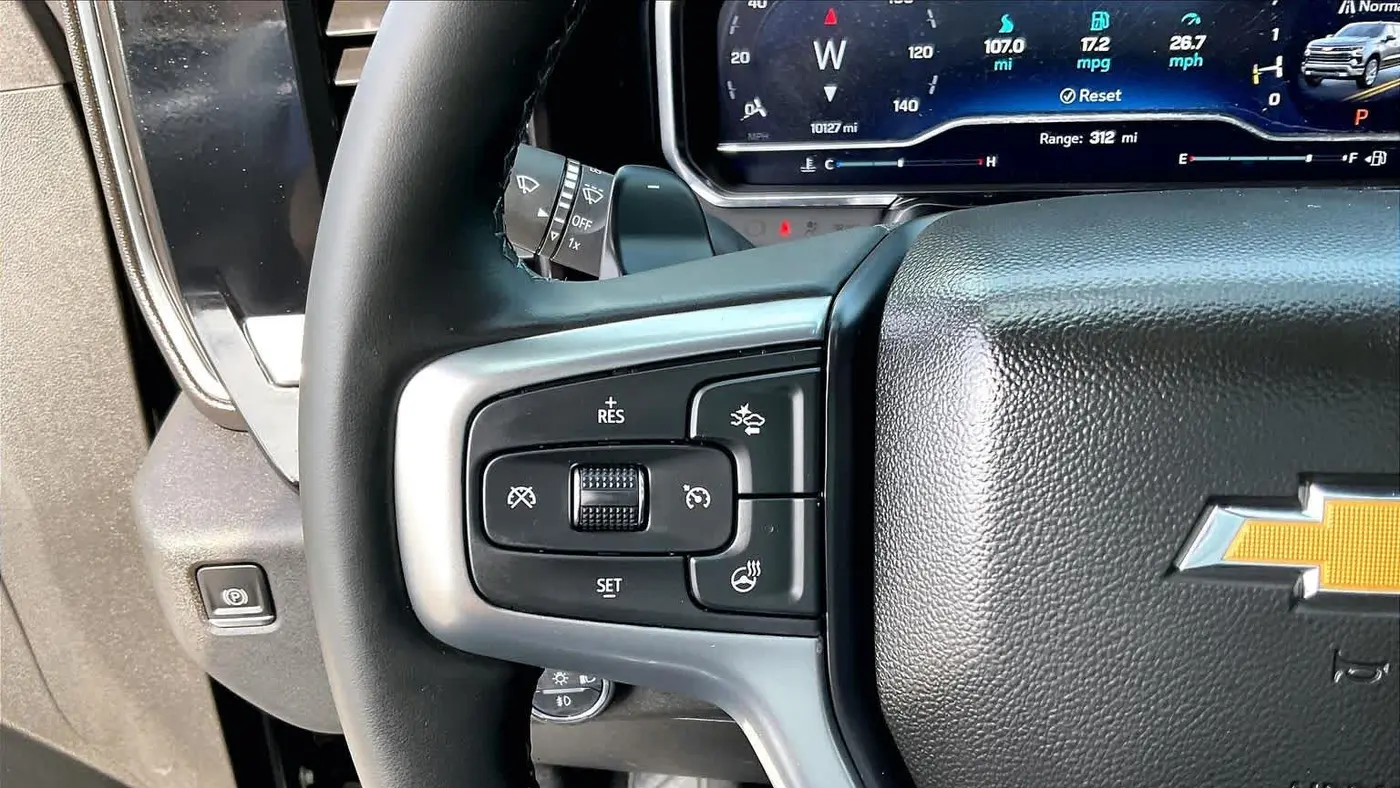 2025 Chevrolet Silverado 1500 LTZ
