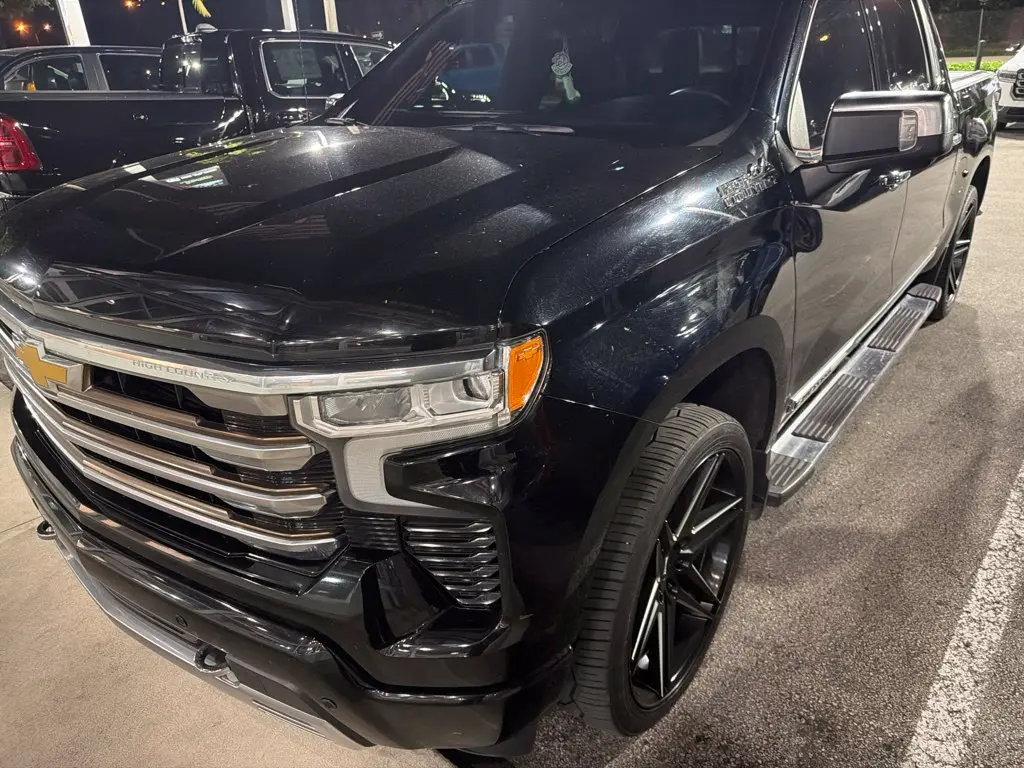 2022 Chevrolet Silverado - $24,752