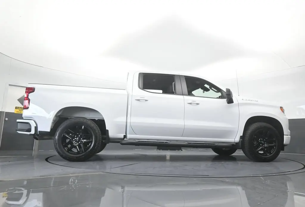 2026 Chevrolet Silverado - $41,629