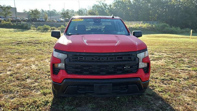 2022 Chevrolet Silverado - $27,980