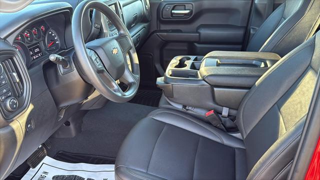 2022 Chevrolet Silverado - $27,980