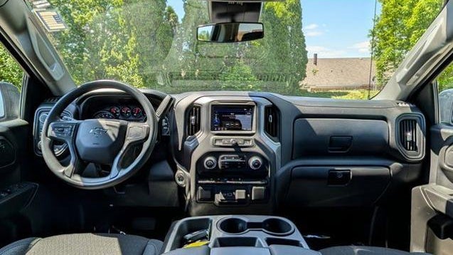 2023 Chevrolet Silverado 1500 Custom