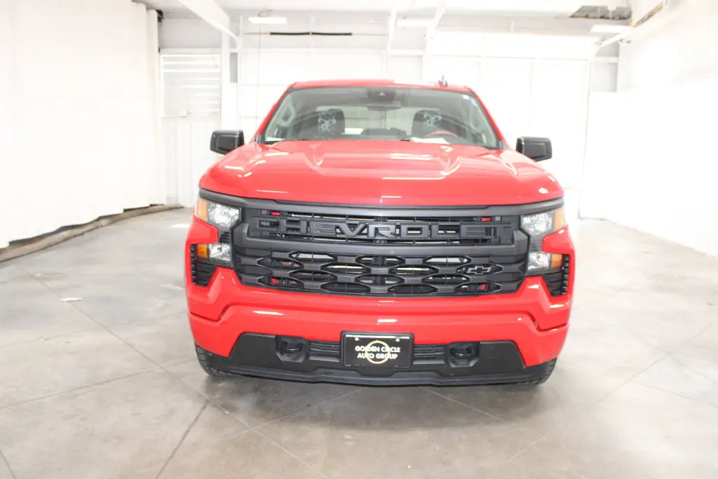 2022 Chevrolet Silverado - $28,798