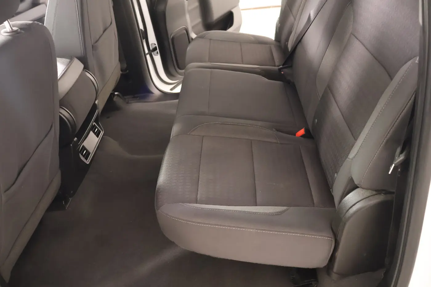 2023 Chevrolet Silverado - $27,432