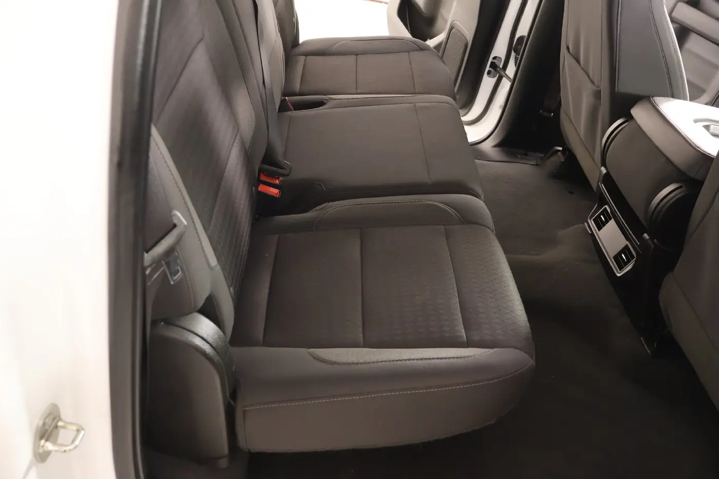 2023 Chevrolet Silverado - $27,432