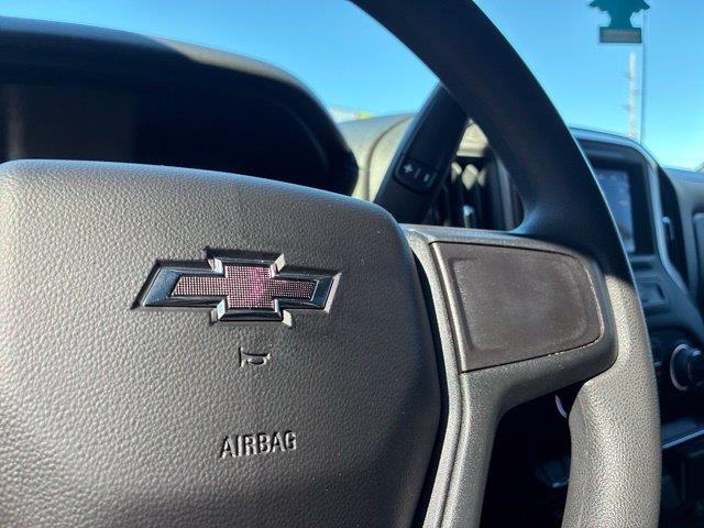 2023 Chevrolet Silverado - $33,179
