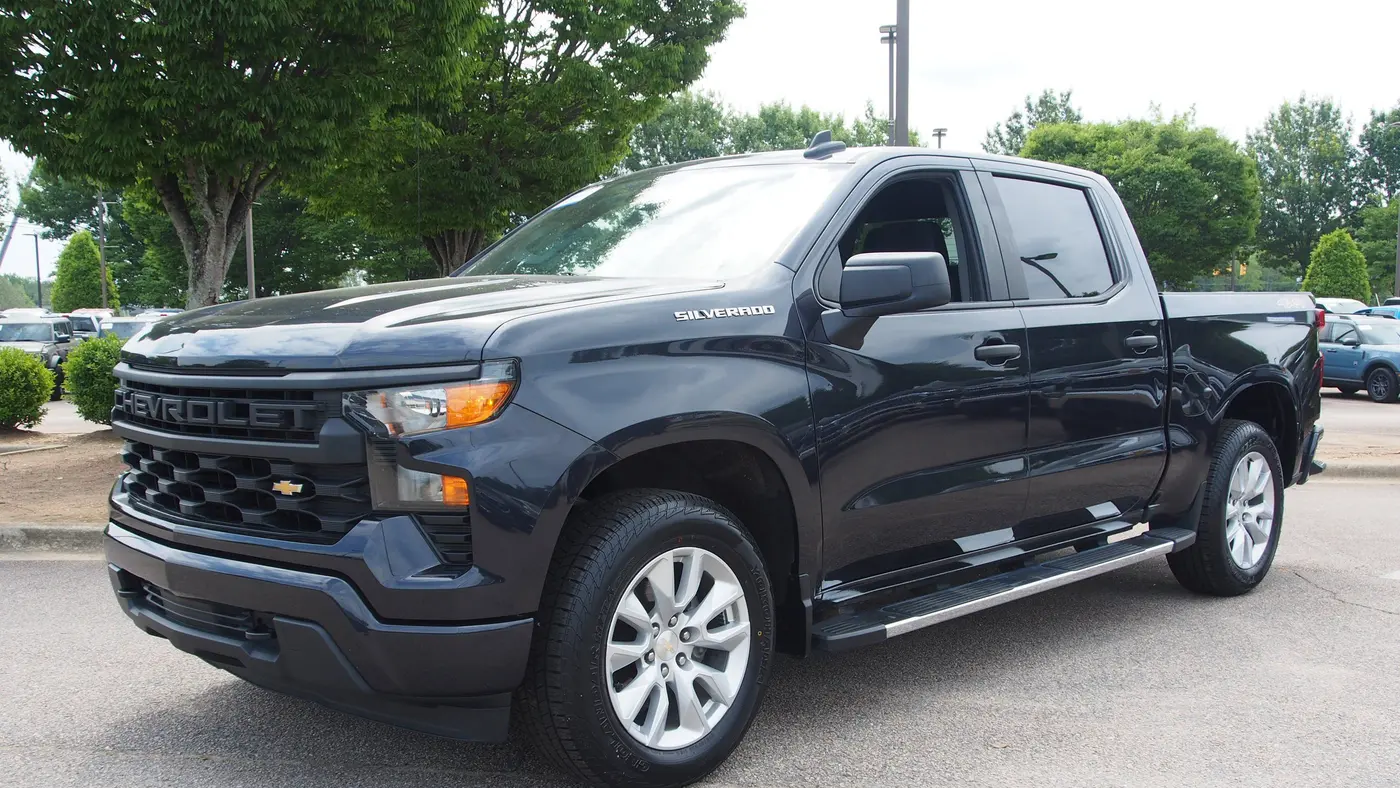 2022 Chevrolet Silverado 1500 Custom