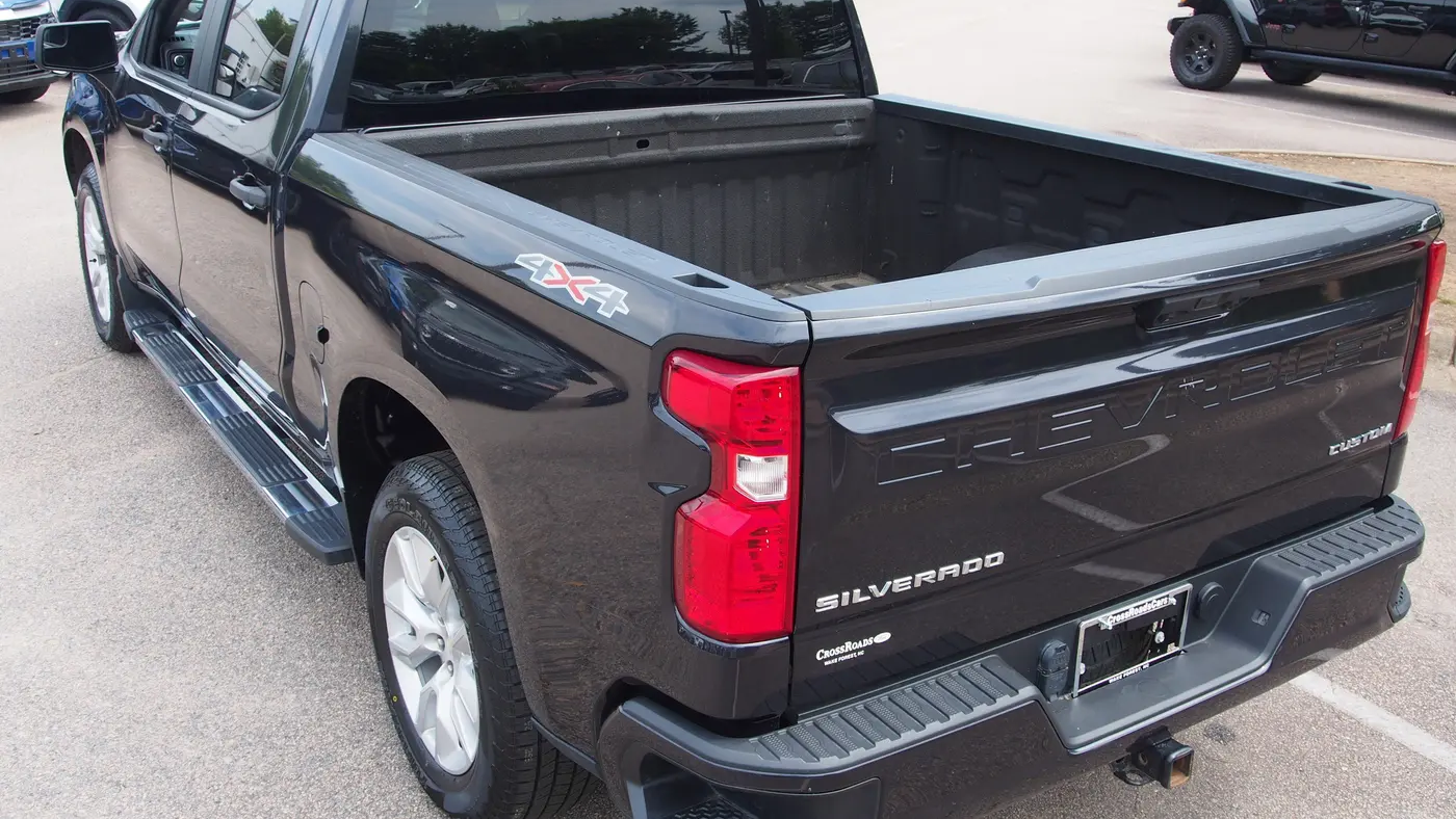 2022 Chevrolet Silverado 1500 Custom