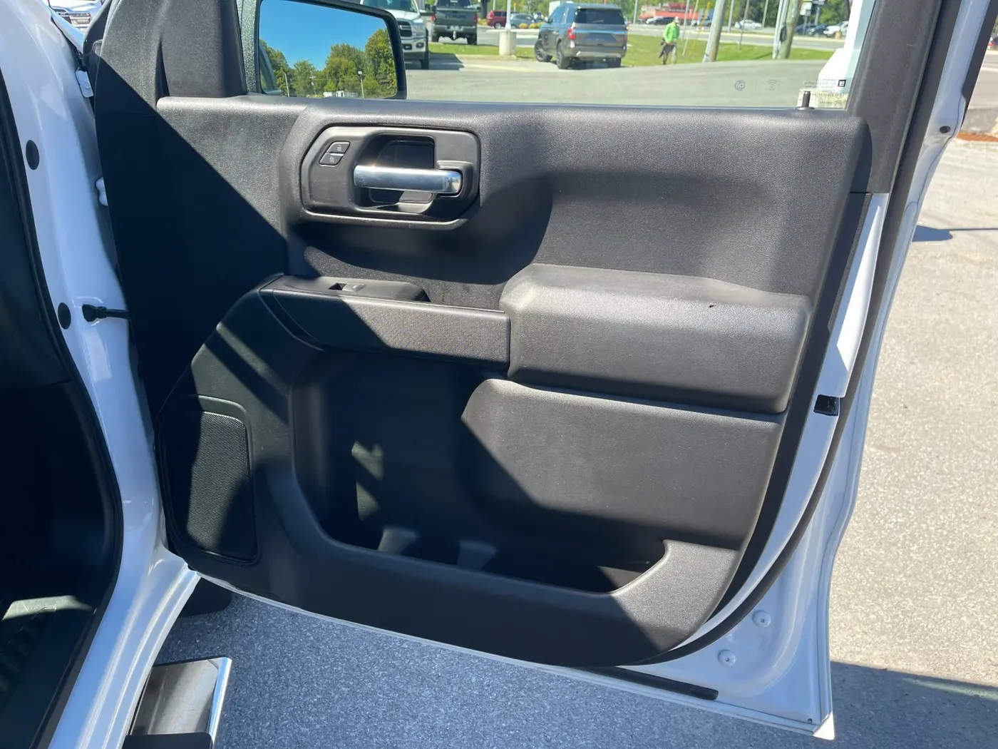 2022 Chevrolet Silverado - $27,222