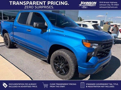 2022 Chevrolet Silverado 1500 4X4 Custom 4DR Crew Cab 5.8 FT. SB