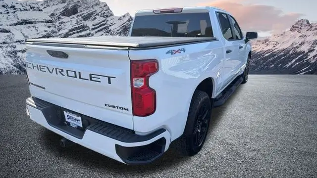 2024 Chevrolet Silverado 1500 Custom