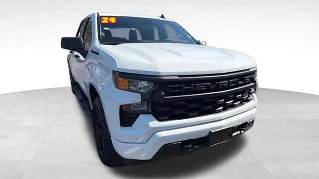 2024 Chevrolet Silverado 1500 Custom