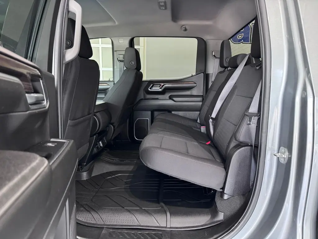 2024 Chevrolet Silverado - $41,487