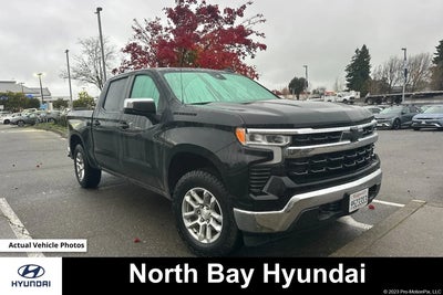 2022 Chevrolet Silverado 1500 4X4 LT 4DR Crew Cab 5.8 FT. SB W/2FL