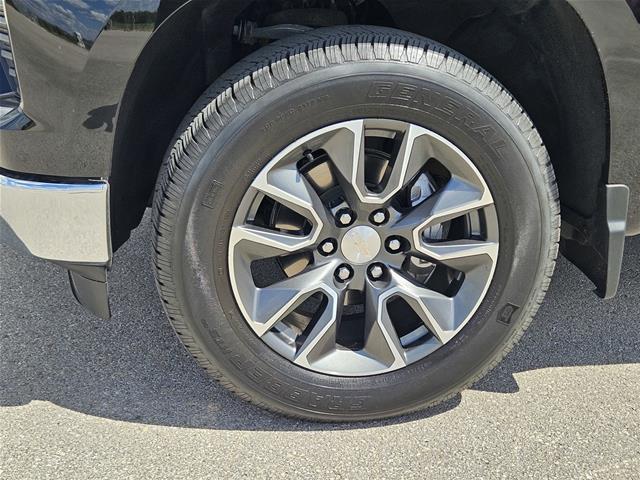 2023 Chevrolet Silverado - $37,200