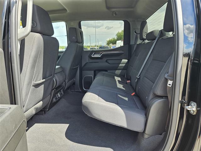 2023 Chevrolet Silverado - $37,200