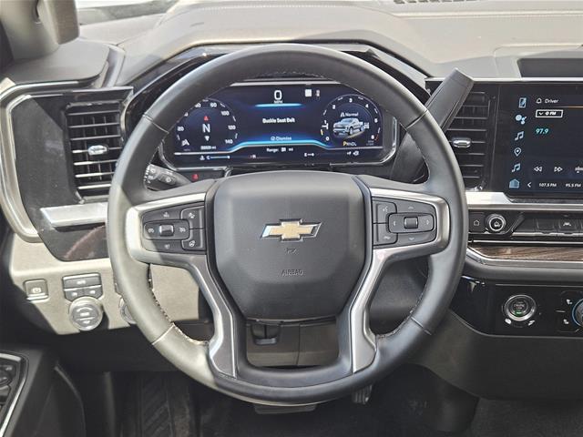 2023 Chevrolet Silverado - $37,200